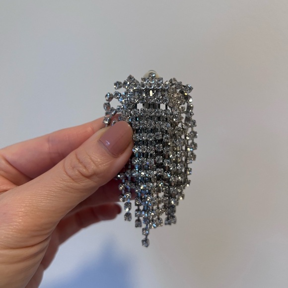 NWT Banana Republic Statement Clip Earrings - Picture 4 of 10